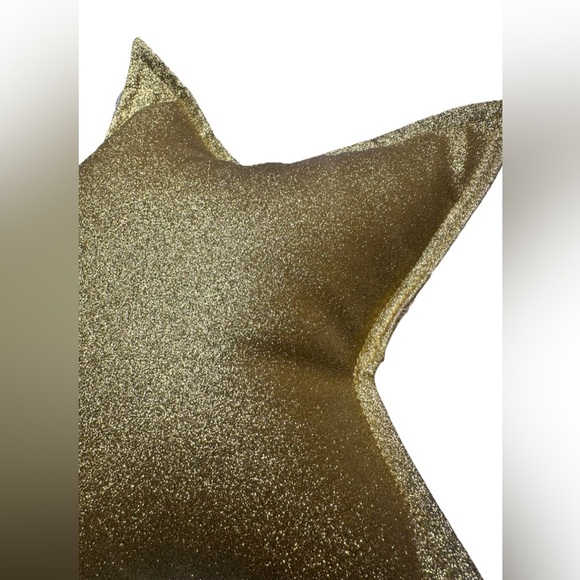 Decor Pillow Gold Star 16''x15'' Holliday Decor Kids Room Pillow 2pc Set - Picture 4 of 5